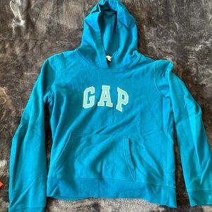 Gap sweatshirt